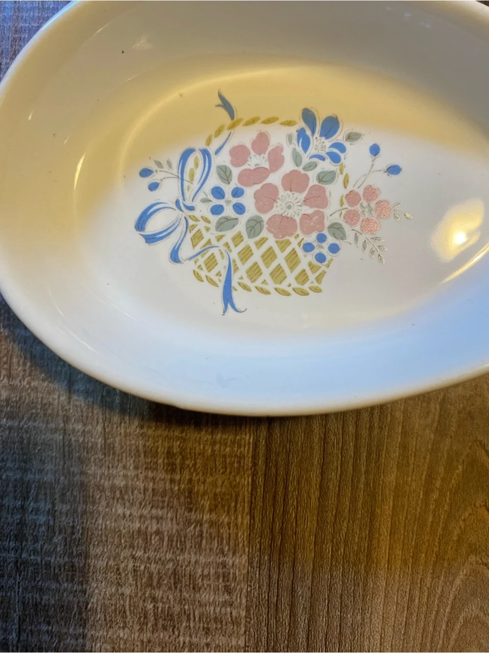 Source Unknown Cream Ceramic Spoon Rest with Pink and Blue Floral Design VINTAGE